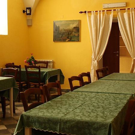 Al Vecchio Convento Mare E Monti Ortonovo Exterior foto